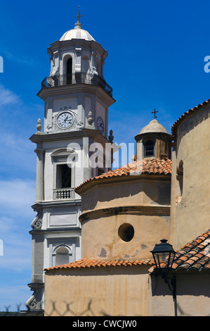 Barocke Kirche Eglise Saint-Blaise in Calenzana in der Balagne, Korsika, Frankreich Stockfoto