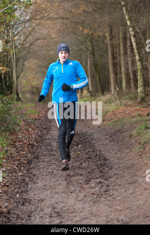 Triathlon-Weltmeister und Olympiasieger Alistair Brownlee in Otley Chevin, North Yorkshire, England. Stockfoto