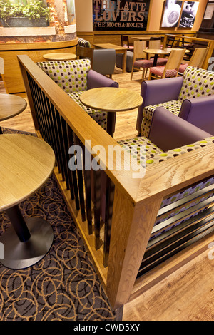 Costa-Kaffee-Bar in der Tooley Street, London. Stockfoto