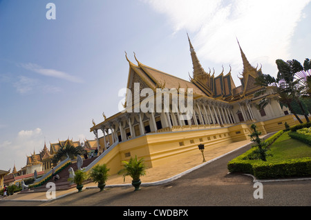 Horizontale Ansicht der Thronsaal, Preah Thineang Dheva Vinnichay, im königlichen Palast in Phnom Penh. Stockfoto