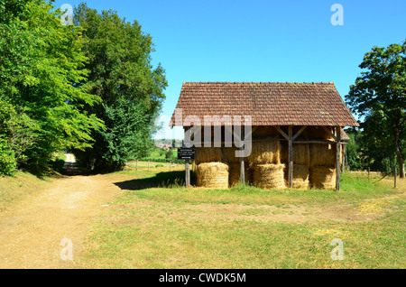 Heuschober im Périgord, Frankreich Stockfoto