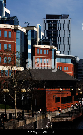 Die Victoria Gebäude Erie Basin Salford Quays Salford Greater Manchester England Stockfoto