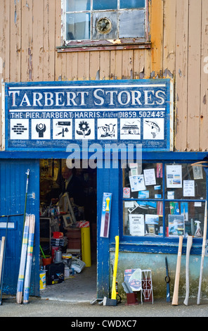 Ein Geschäft in der Stadt von Tarbert auf der Isle of Harris, äußeren Hebriden, Schottland, UK Stockfoto