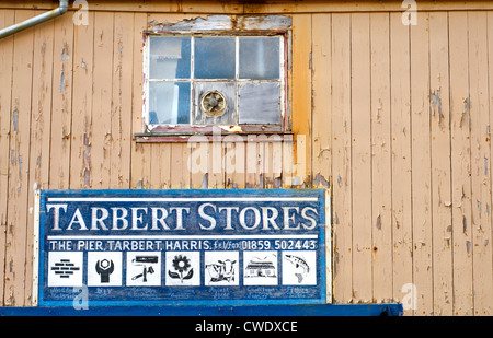 Ein Geschäft in der Stadt von Tarbert auf der Isle of Harris, äußeren Hebriden, Schottland, UK Stockfoto