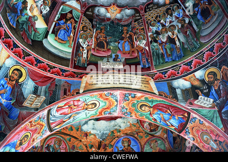 Fresken an der Sveta Bogorodica im Rila-Kloster, ein Symbol für Bulgarien Stockfoto