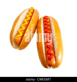 Hot Dogs oder Würstchen mit Senf und Ketchup Toppings, die originale-Klassiker Essen zum mitnehmen Stockfoto