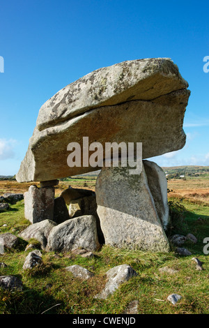 Der Dolmen von Kilclooney. Eine neolithische Portal Grab. Kilclooney, County Donegal, Ulster, Irland. Stockfoto