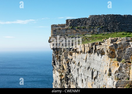 Dun Aengus, eine Felskante ring Fort, Inishmore, Aran Islands, County Galway, Connaught, Irland. Stockfoto