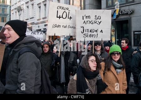 Anti-Acta-Demonstration in Berlin, Deutschland. Stockfoto