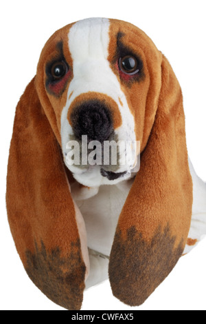 Realistisch aussehende Basset Hound-Stofftier Stockfoto