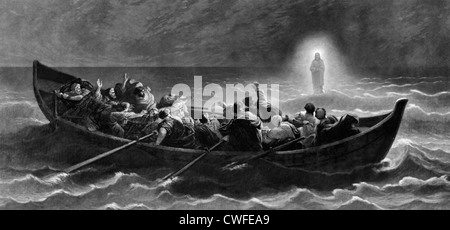 Eine Nacht auf dem See Genezareth - Jesus stehend auf dem Wasser auf dem See Genezareth, im Gespräch mit den Aposteln, die bei seinem Auftritt überrascht sind. Stockfoto