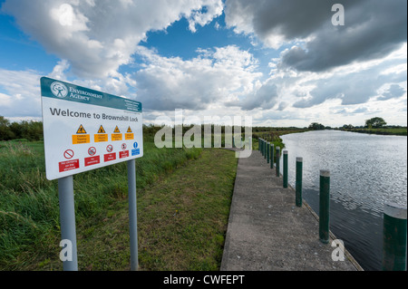 Brownshill Sperre auf den Fluss Great Ouse Cambridgeshire UK Stockfoto