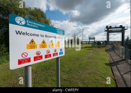 Brownshill Sperre auf den Fluss Great Ouse Cambridgeshire UK Stockfoto