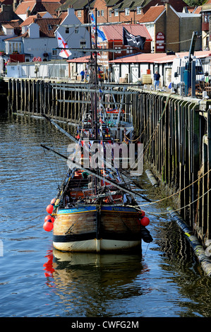 HMS Rinde Unterfangen Replik von James Cooks Schiff in Whitby North Yorkshire England uk Stockfoto