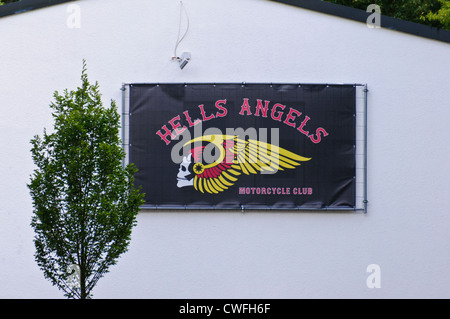 Hells Angels Motorcycle Club Bande Clubhaus mit Emblem auf Hausfassade - Heilbronn Biberach Deutschland Europa Stockfoto