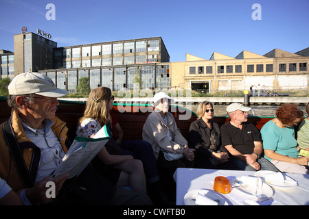 City-Tour durch das ehemalige Industriegebiet von Oberschoeneweide in Berlin Stockfoto