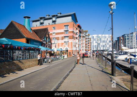 Waterfront-Sanierung der Wet Dock Ipswich Suffolk England Stockfoto