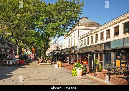 Vereinigte Staaten von Amerika, USA, Neuengland, Massachusetts, Boston, Quincy Market, Haupteingang Stockfoto