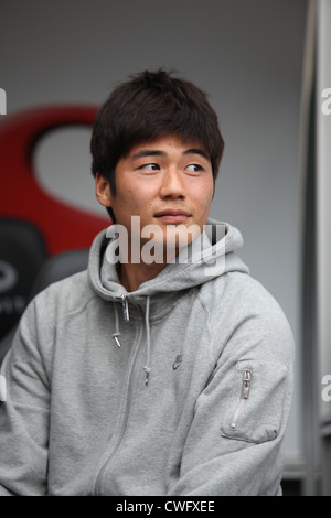 Ki Sung-Yueng ist als Neuzugang für Swansea City im Liberty Stadium August 2012 enthüllt. Stockfoto