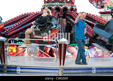 Fahrgeschäfte bei Whitby Regatta Stockfoto