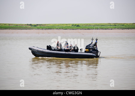 London Thames River Police, patrouillieren Themse vor Beginn der Olympischen Spiele 2012, London England Stockfoto