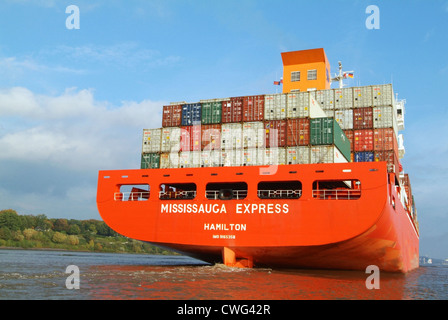 Hamburg, ein Containerschiff der Mississauga Express Klasse der Hapag-Lloyd-Flotte Stockfoto