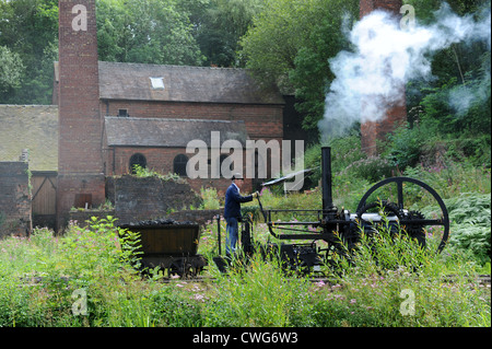 Nachbildung der Coalbrookdale Lokomotive von Richard Trevihick im Blins Hill Victorian Town Museum in der Nähe von Ironbridge Shropshire, Großbritannien Stockfoto