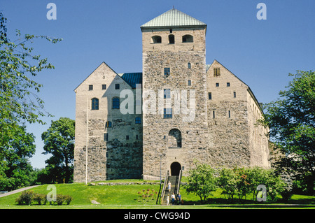 Die Westfassade der mittelalterlichen Burg von Turku in Turku, Finnland Stockfoto