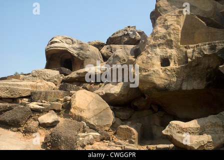 Höhlen in Khandagiri und Udaygiri. Bhubaneswar, Orissa, Odisha, Indien, Südostasien, Asien. Stockfoto