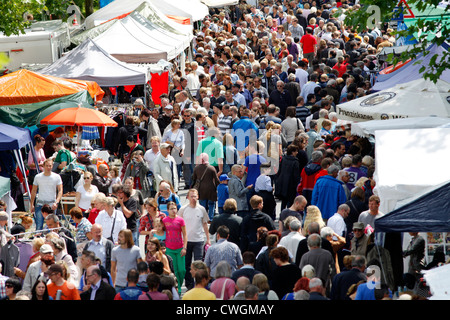 Großer Flohmarkt für jedermann, Second-Hand-Markt. Essen, Deutschland, Europa Stockfoto