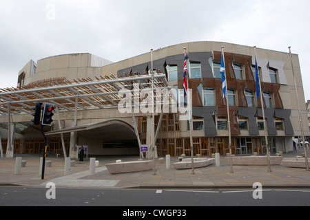 das schottische Parlamentsgebäude Haupteingang Holyrood Edinburgh, Schottland, England, Vereinigtes Königreich Stockfoto