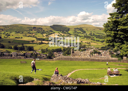 Blick über Castleton von Peveril Castle Peak District, Derbyshire, UK Stockfoto