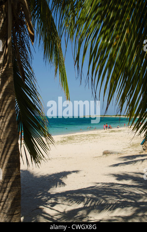 Strand Playa Ancon, Trinidad, Kuba. Stockfoto