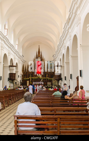 Trinidad, Kuba. Innere der Iglesia De La Santísima Trinidad Kathedrale, Trinidad, UNESCO-Weltkulturerbe, Kuba. Stockfoto