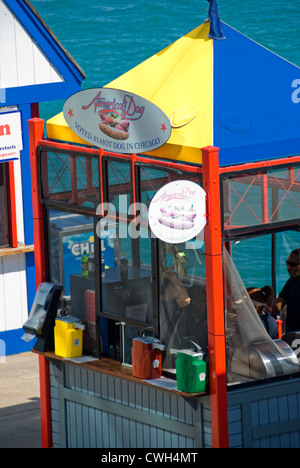 Hotdog-Stand am Navy Pier in Chicago, Illinois Stockfoto