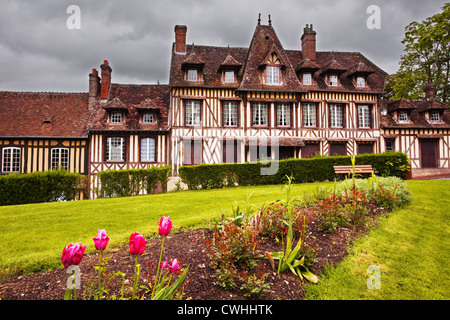 Le Fresne eines alten Villen von Lyons-la-Forêt. Maurice Ravel komponierte Musik hier seit vielen Jahren Stockfoto