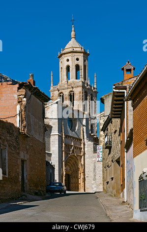 Kirche Unserer Lieben Frau von der Himmelfahrt in Santa María del Campo, Burgos, Kastilien und Leon, Spanien, Europa Stockfoto