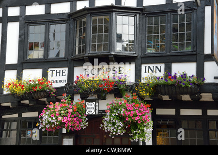 Das 16. Jahrhundert Eclipse Inn, The Square, Winchester, Hampshire, England, Vereinigtes Königreich Stockfoto