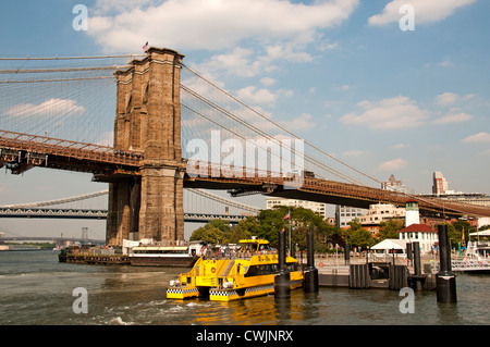 Fulton Ferry landing Brooklyn Bridge East River New York Vereinigte Staaten Stockfoto