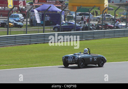 Frazer Nash Targa Florio angetrieben von Anthony Galliers Pratt RAC Woodcote Trophy für Pre-56 Sportwagen Silverstone Classic 2012 Stockfoto