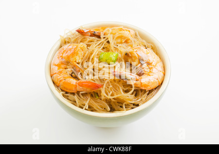 Nahaufnahme von Pansit Bihon, ein Filipino Nudelgericht Stockfoto