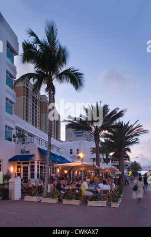 H2O CAFÉ IM FREIEN SEABREEZE BOULEVARD FORT LAUDERDALE FLORIDA USA Stockfoto