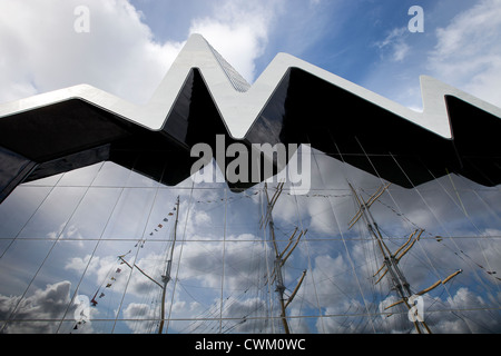 Das Riverside Museum, Glasgow. Von der irakischen Architektin Zaha Hadid entworfen. Stockfoto