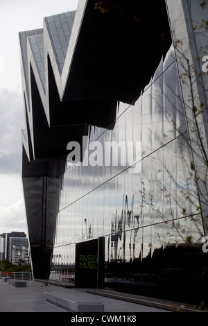 Das Riverside Museum, Glasgow. Von der irakischen Architektin Zaha Hadid entworfen. Stockfoto