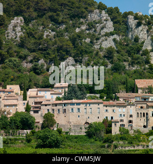 Provence Dorf Seguret, gestimmt, eines der schönsten Dörfer in Frankreich Stockfoto