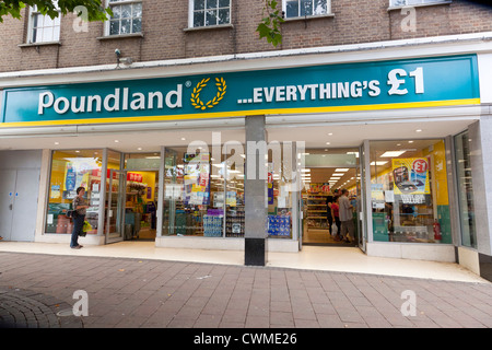 Poundland Shop Stockfoto