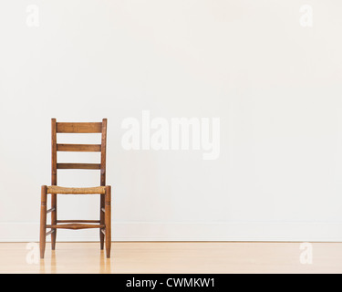 Studio Aufnahme von alten Stuhl Stockfoto