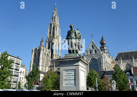 Rubens-Statue und Antwep Kathedrale spire, Groenplaats, Antwerpen, Antwerpen Provinz der Region Flandern, Belgien Stockfoto