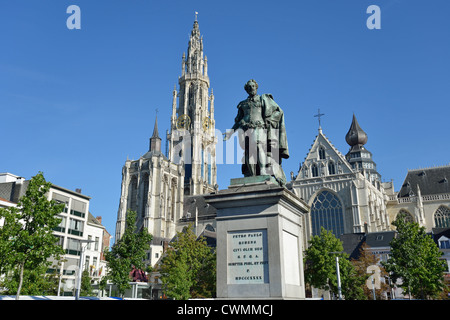 Rubens-Statue und Antwep Kathedrale spire, Groenplaats, Antwerpen, Antwerpen Provinz der Region Flandern, Belgien Stockfoto