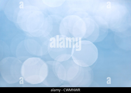 Abstrakte defokussierten Hintergrund in blau und weiß Stockfoto